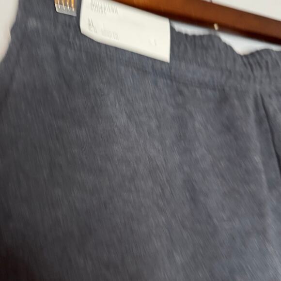 American Eagle Highest Waist Fleece Boyfriend Shorts Black NWT Size Medium - Picture 6 of 9